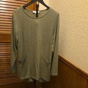 Simply Noelle Sage Long Sleeve Top
